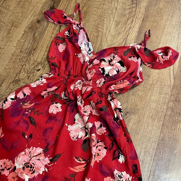 Charlotte Russe Red Floral off Shoulder MIDI Dress With POCKETS!! - Picture 8 of 16